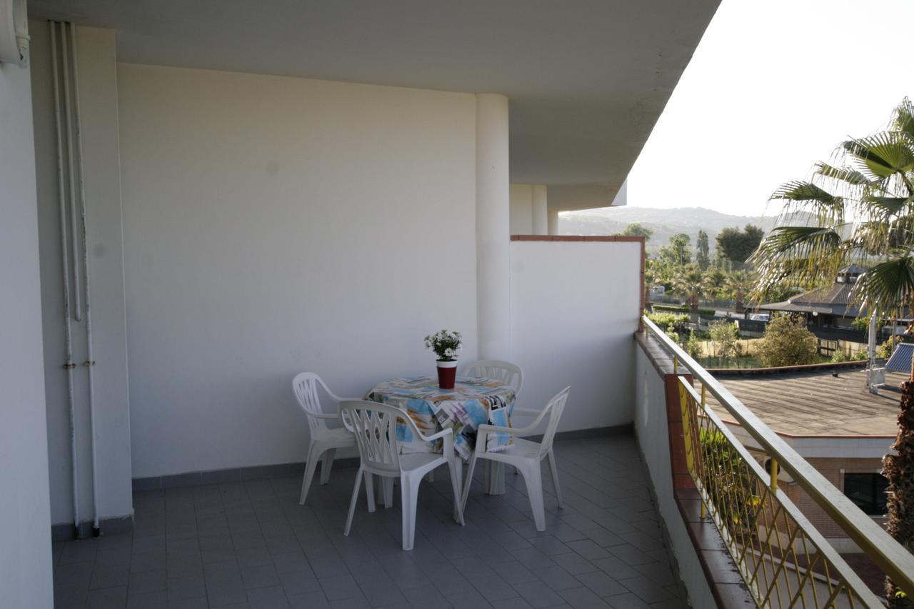 Residence Le Magnolie Martinsicuro Exterior photo