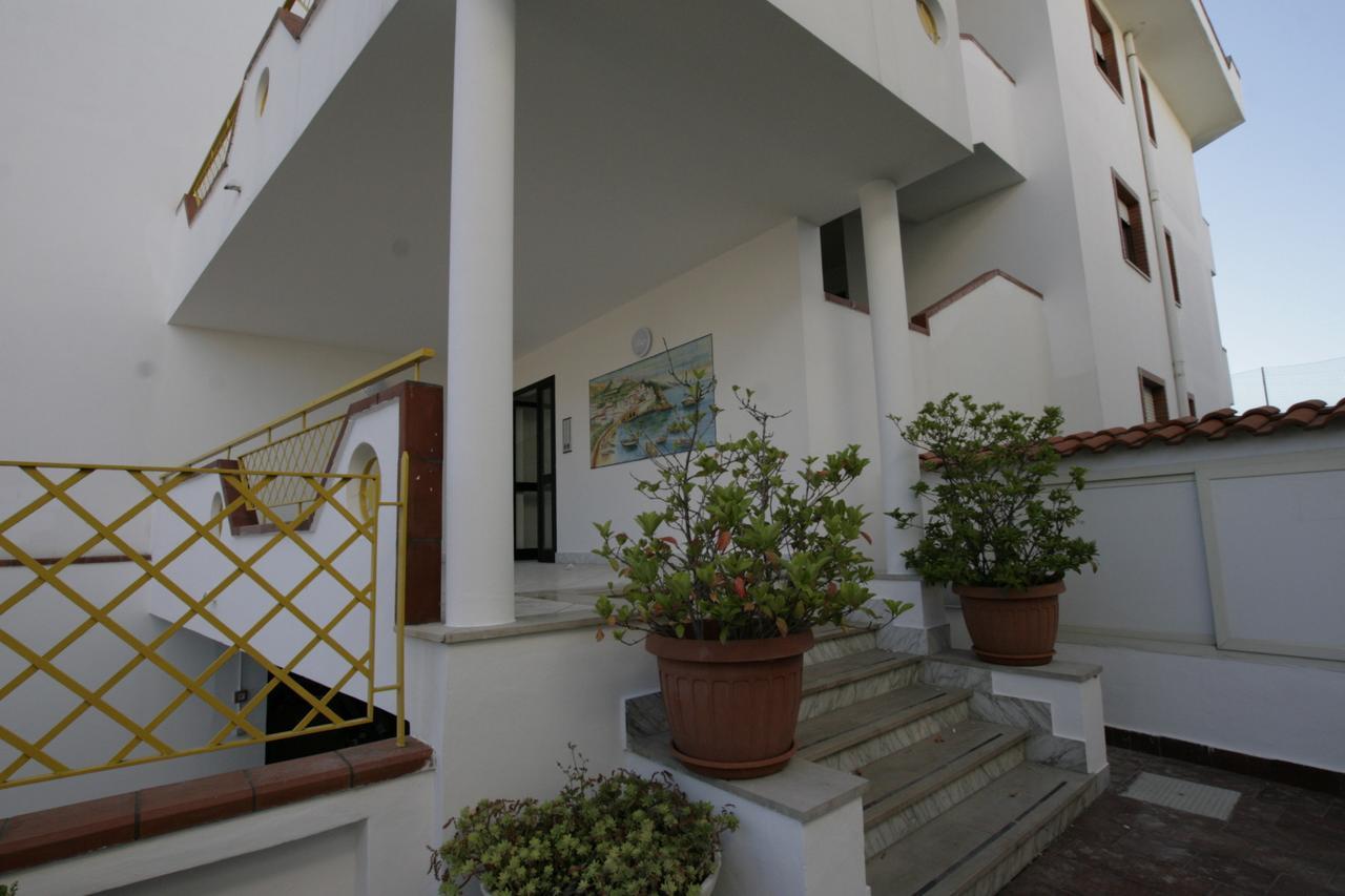 Residence Le Magnolie Martinsicuro Exterior photo